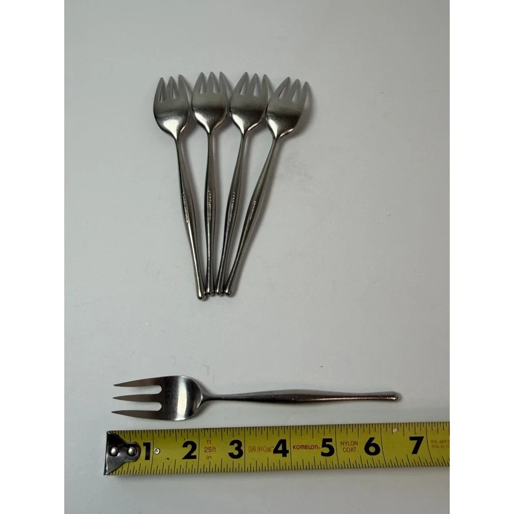 5 Salad Forks‎ DESIGN 3 Lauffer/Towle 18/8 Satin Stainless Steel Norway